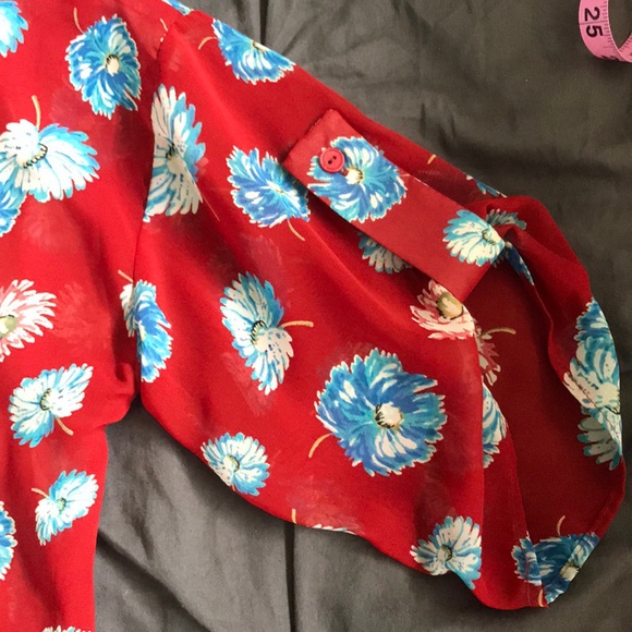 Pins and needles floral crop button down - Picture 7 of 8